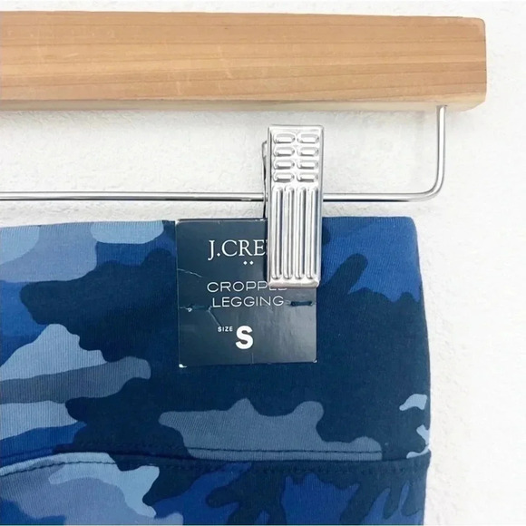 NWT J.Crew Factory Blue Camo Cropped Leggings, Size Small - Picture 6 of 9